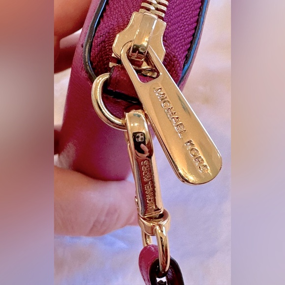 MK! ZIP Wallet/Full Grain Leather/Peony Saffiano - Picture 7 of 7